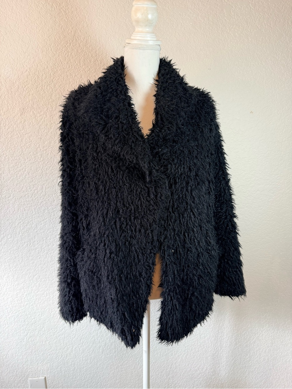 Natura Fuzzy Black faux Fur Jacket Small